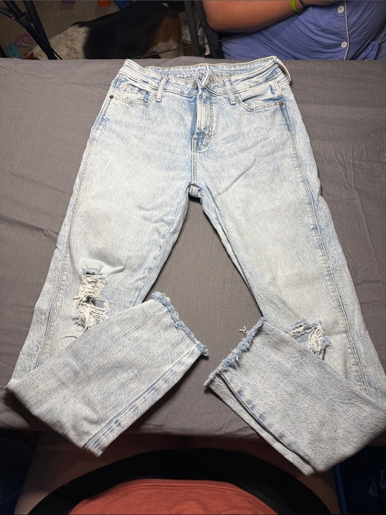 Old Navy Denim - Old Navy Washed Light Blue Straight Leg Jeans with Frayed Knees